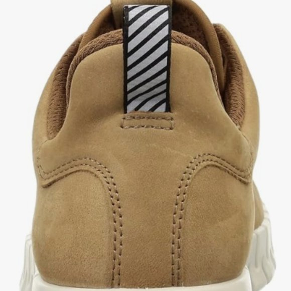 NEW ECCO Mens Gruuv Leather Fashion Sneaker Sz 7/7.5 camel nubuck/tan - Picture 2 of 8